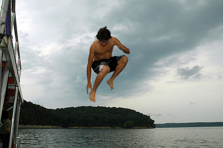 Ramiro Jump