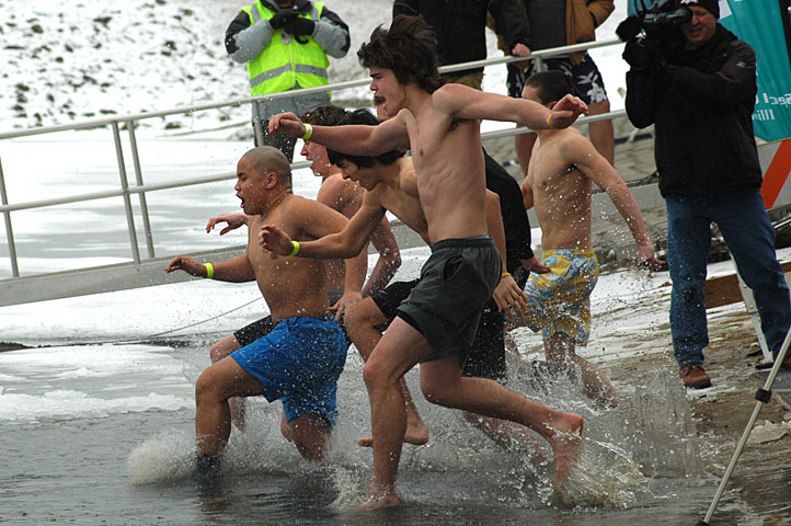 PolarPlunge16