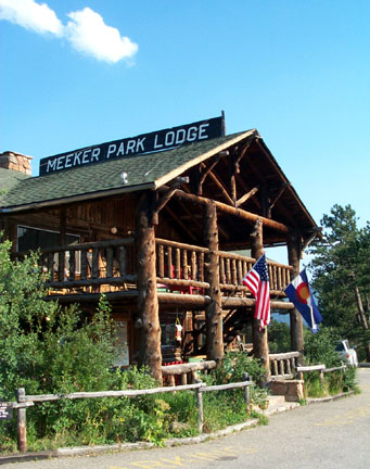 meekerpark-lodge.jpg