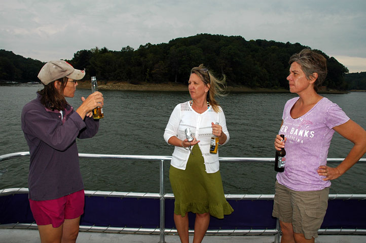 Melany-Peggy-Teresa-1