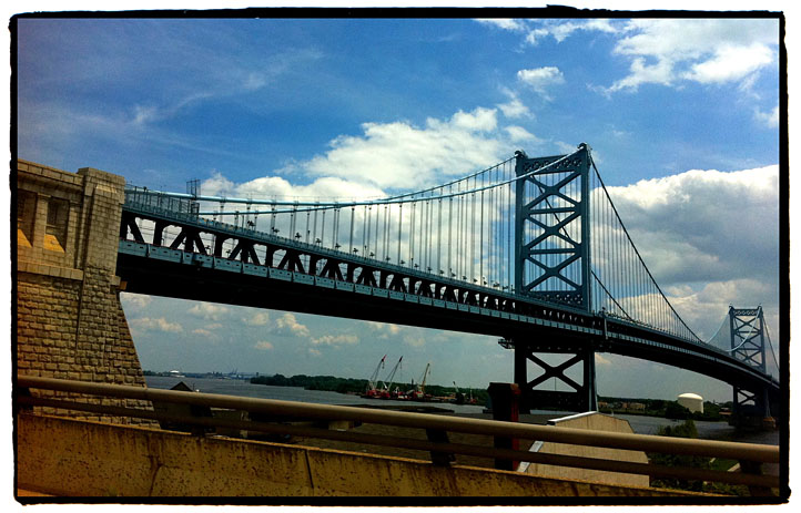 Philadelphia-BenjaminFranklinBridge.jpg