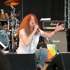 Patty Smith Bonnaroo 2004