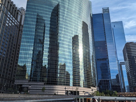 PXL 20230902 221723655