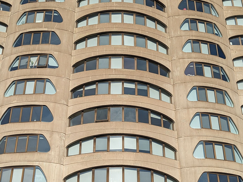 PXL 20230902 224732428