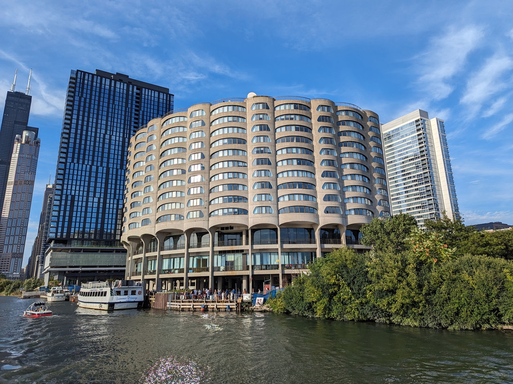 PXL 20230902 224817734