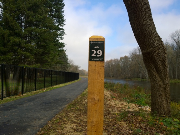 Des Plaines River Trail