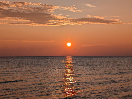 PXL 20240729 005216313