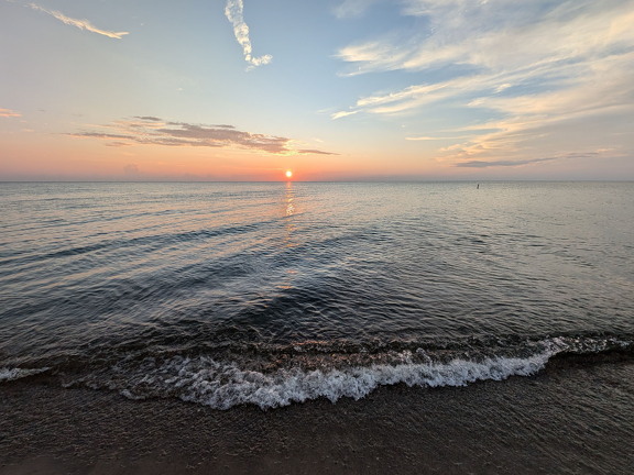 PXL 20240729 005532250