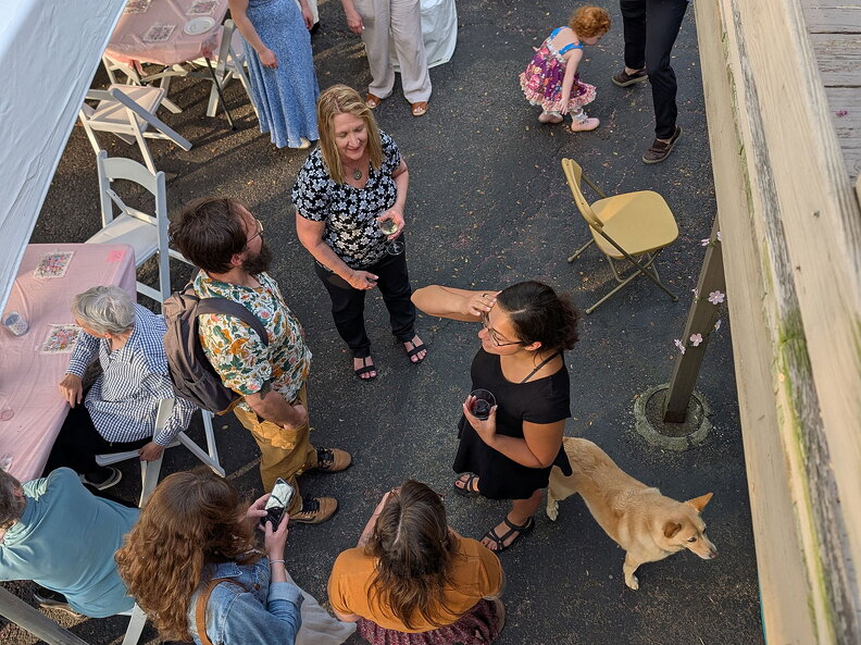 PXL 20250419 225100756