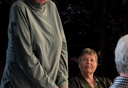 PXL 20250420 005902338