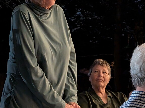 PXL 20250420 005902338