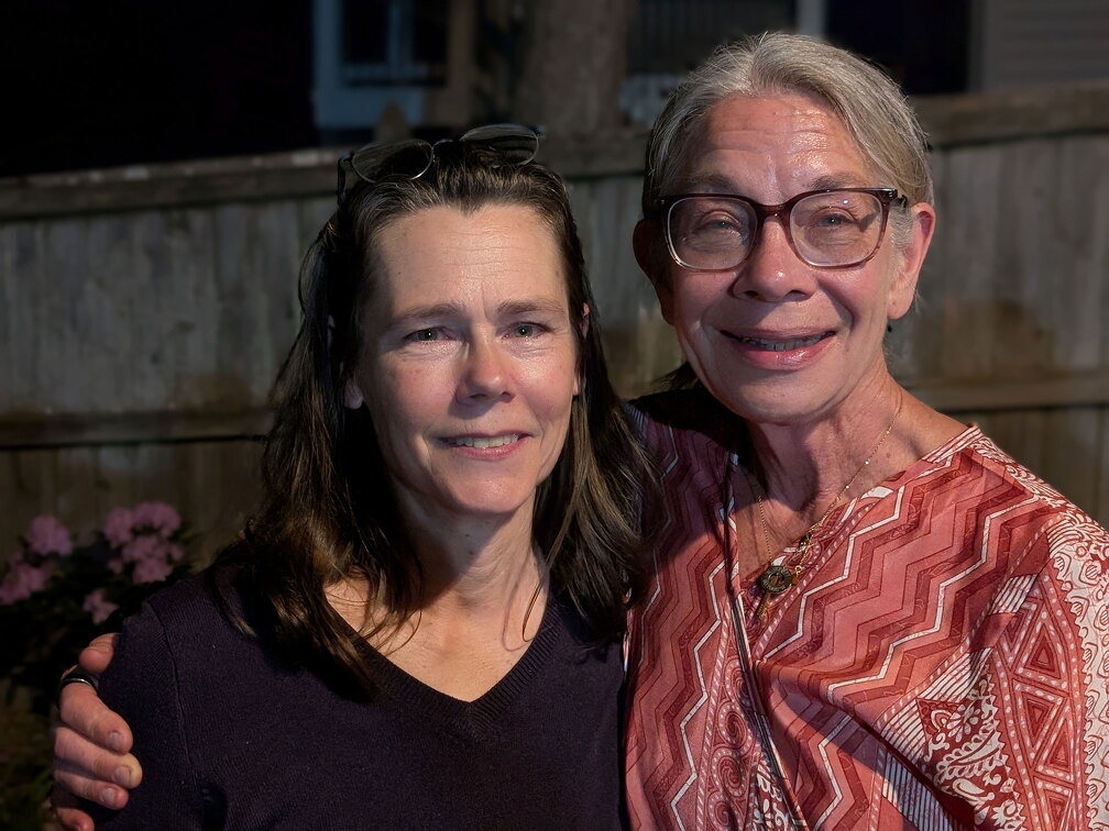 PXL 20250420 020102031