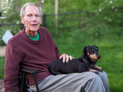 PXL 20220513 003934745