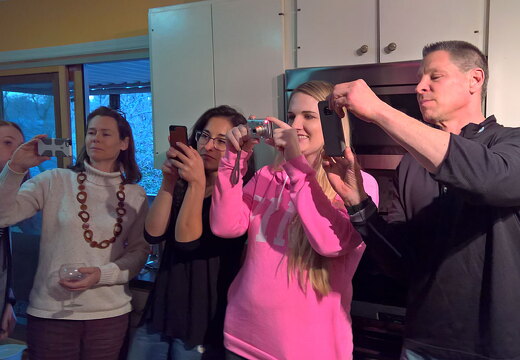 Say-Cheese-WP-20180317-19-04-48