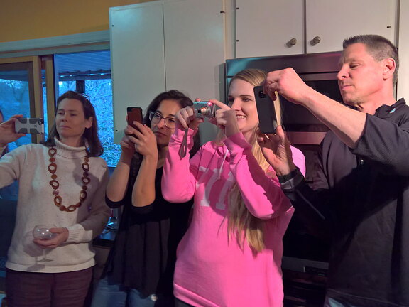 Say-Cheese-WP-20180317-19-04-48