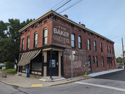 PXL 20230805 002242735