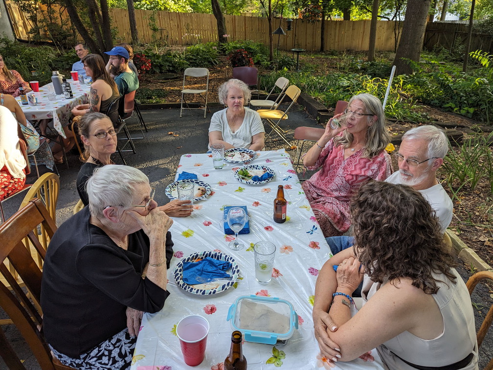 PXL 20230805 234256480