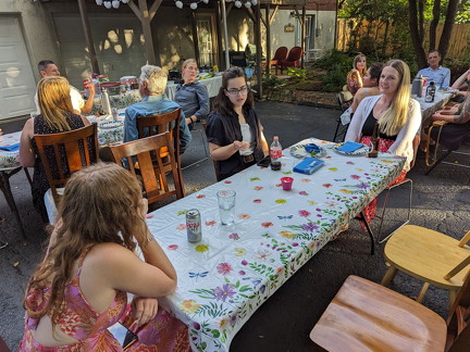 PXL 20230805 234259137