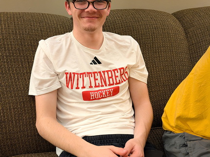 PXL 20251228 005815674