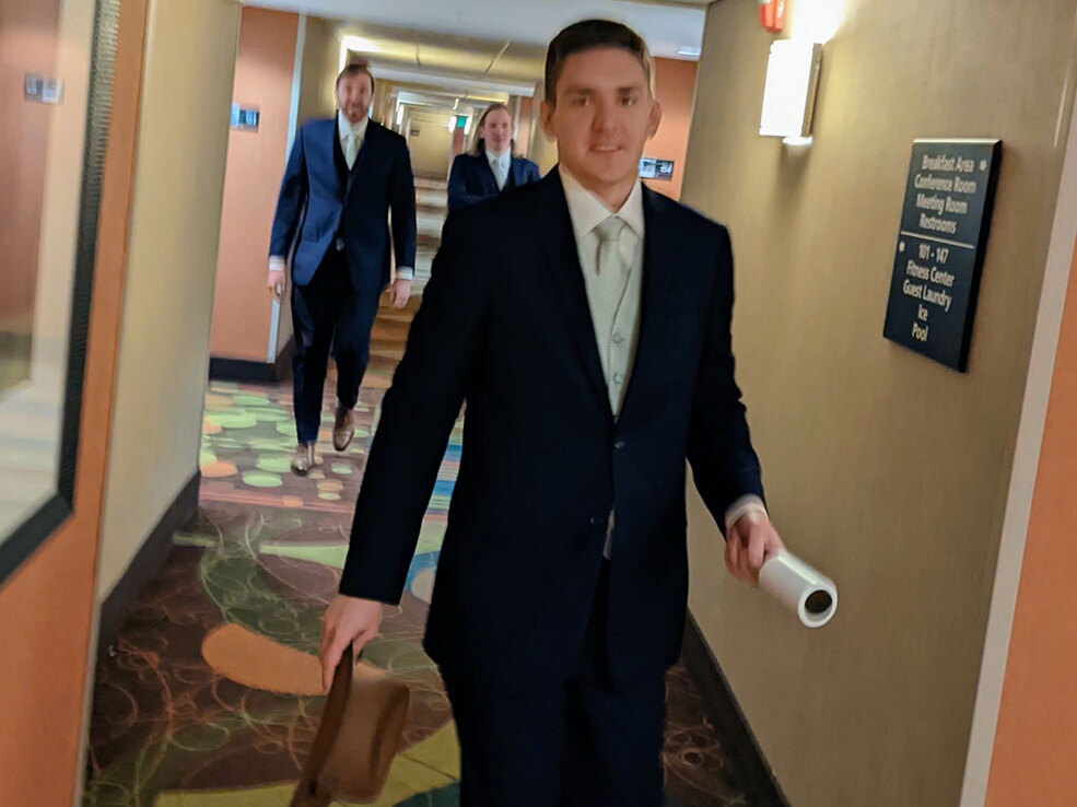 PXL 20220226 184254886-01 