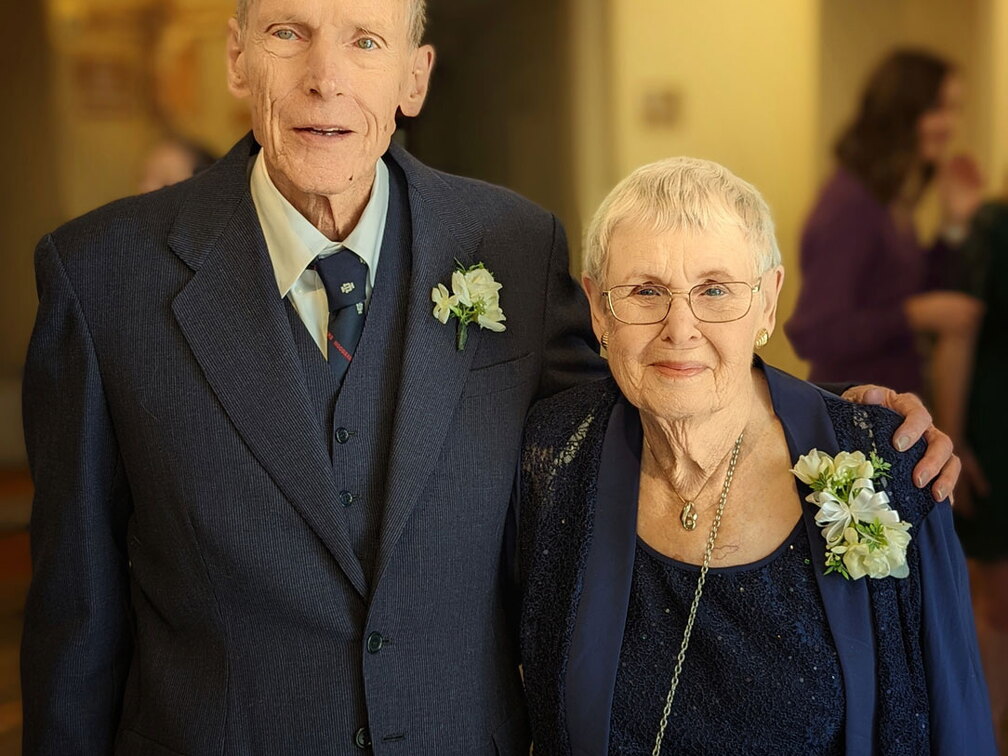 PXL 20220226 194116365-01