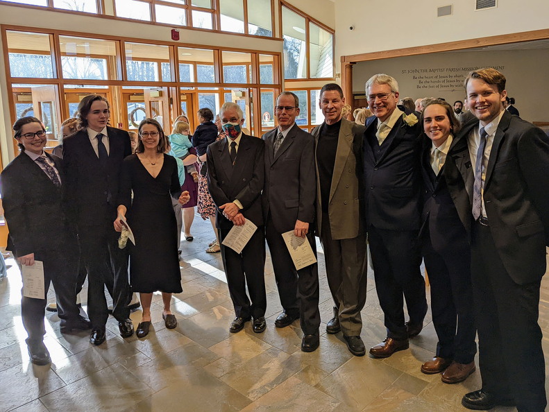 PXL 20220226 211635355 