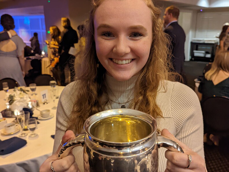 PXL 20220227 013905610