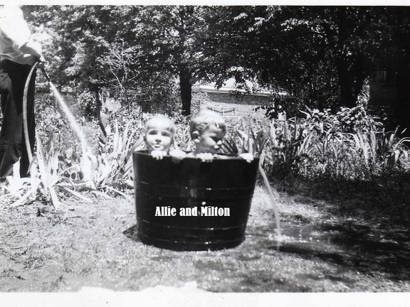 101-Milton-and-Allie-138-paint