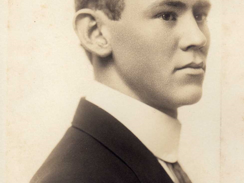 25-Milton-Young-Jr-paint