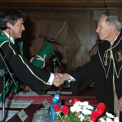 301-Hungery Doctorate-2007-385