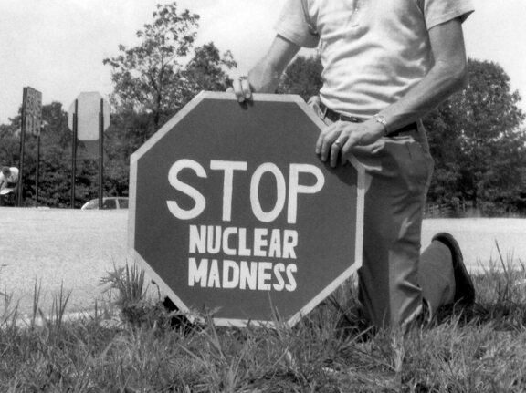 312-P6-Milton-Crane-1984506