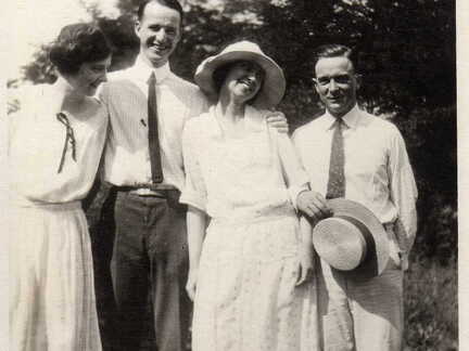 36-Lucy-and-friends808