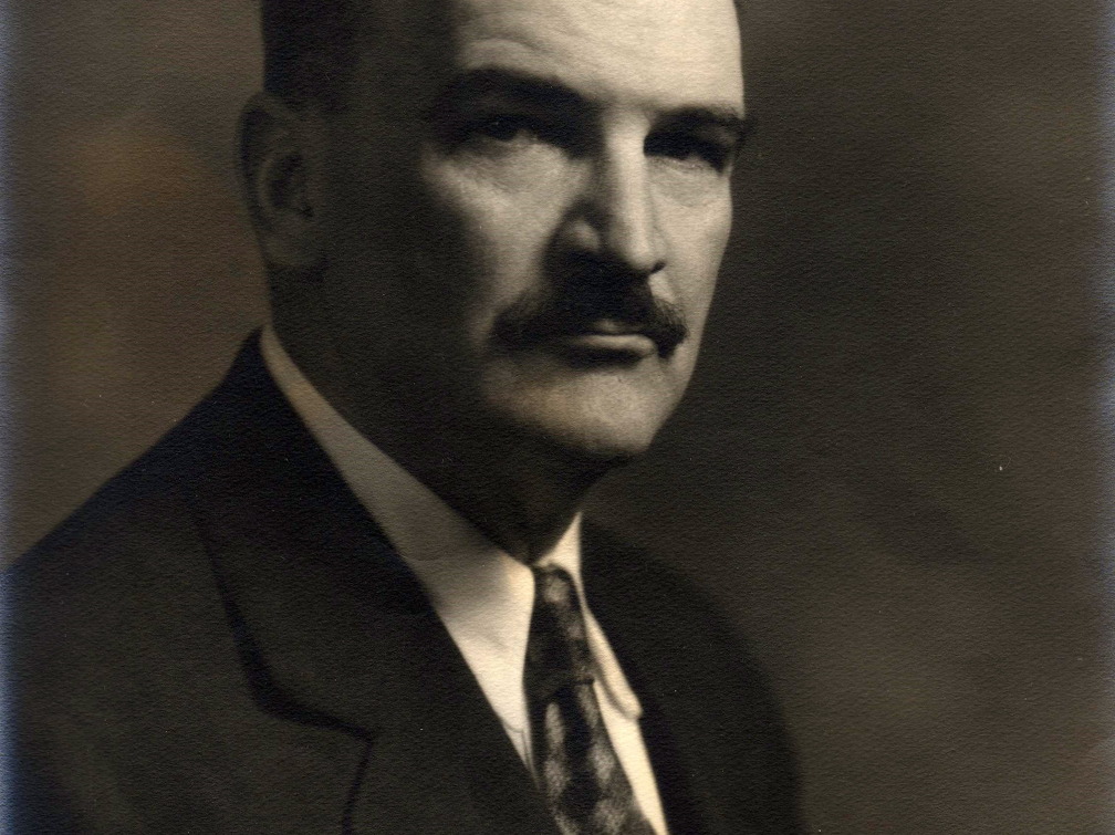 40-Edward-Fisk-paint