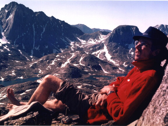 447-Milton-FootRestBreak-Mt-Freemont-Wy-1981-