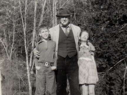 46-Milton-and-Allie-and-Ed150