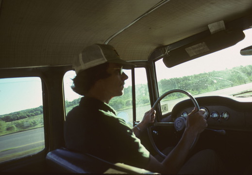 500-Milton-Driving-Travelall-78