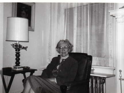 54-Lucy-Young-Fisk388