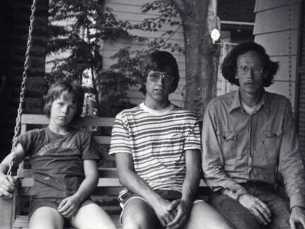 944-Graham-Barth-and-Milton-1977