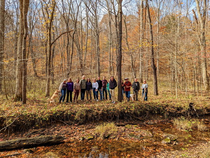 PXL 20221029 182813588-2