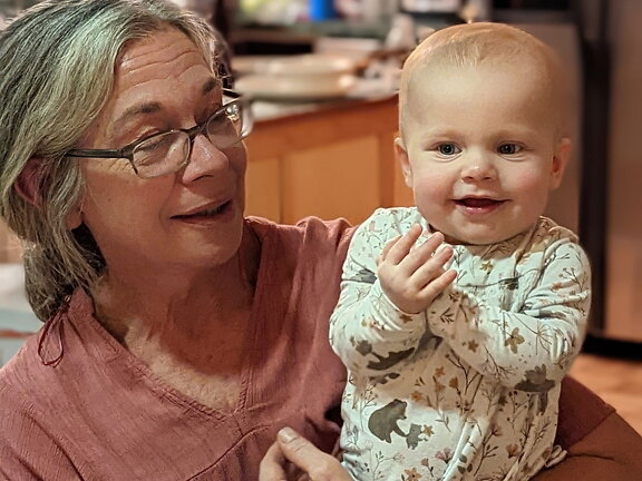 PXL 20221128 010402537.PORTRAIT