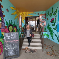 PXL 20221128 192608068