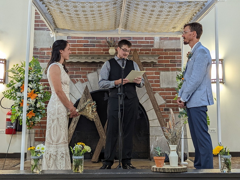 PXL 20220820 180320335