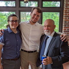 PXL 20220820 190715081.PORTRAIT