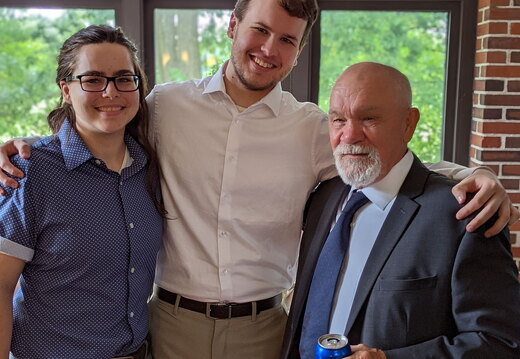 PXL 20220820 190715081.PORTRAIT