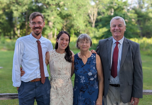 PXL 20220820 224041712.PORTRAIT