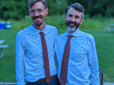 PXL 20220820 224936476.PORTRAIT