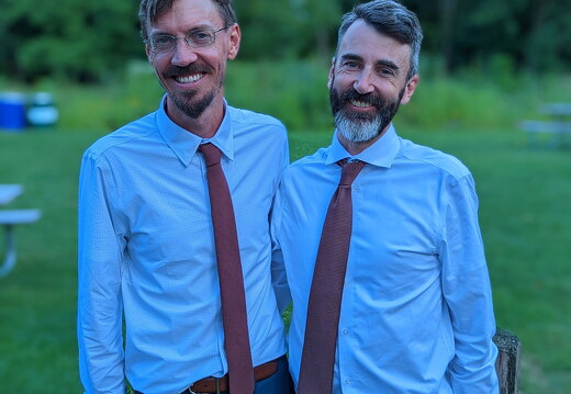 PXL 20220820 224936476.PORTRAIT