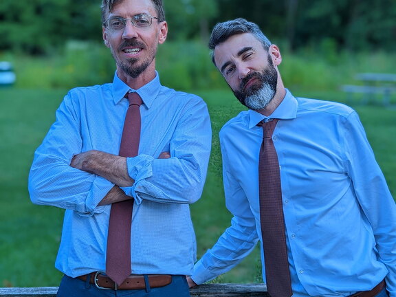 PXL 20220820 224957877.PORTRAIT