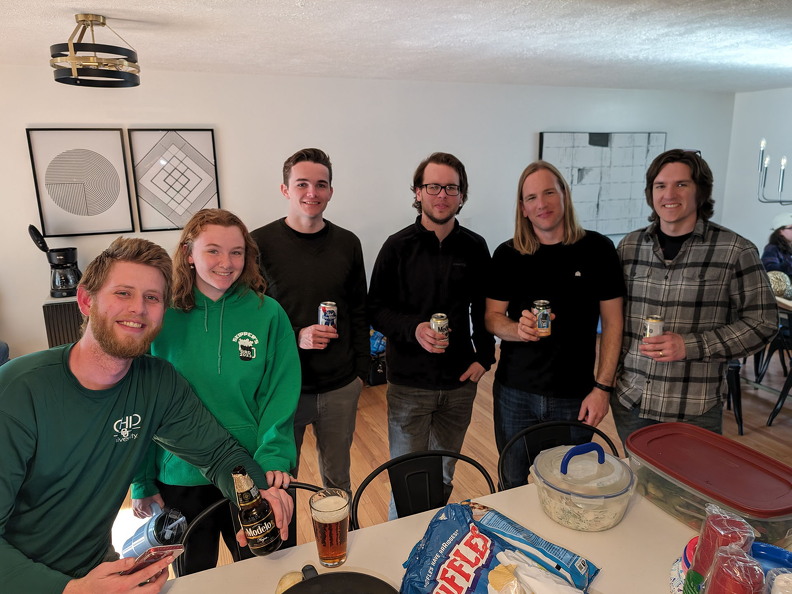 PXL 20240420 224552469