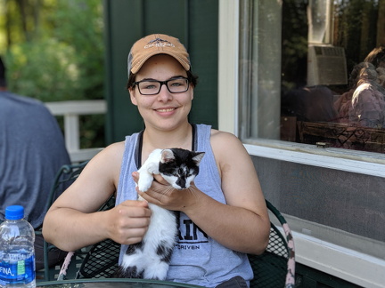 00100lPORTRAIT-00100-BURST20190810100510518-COVER